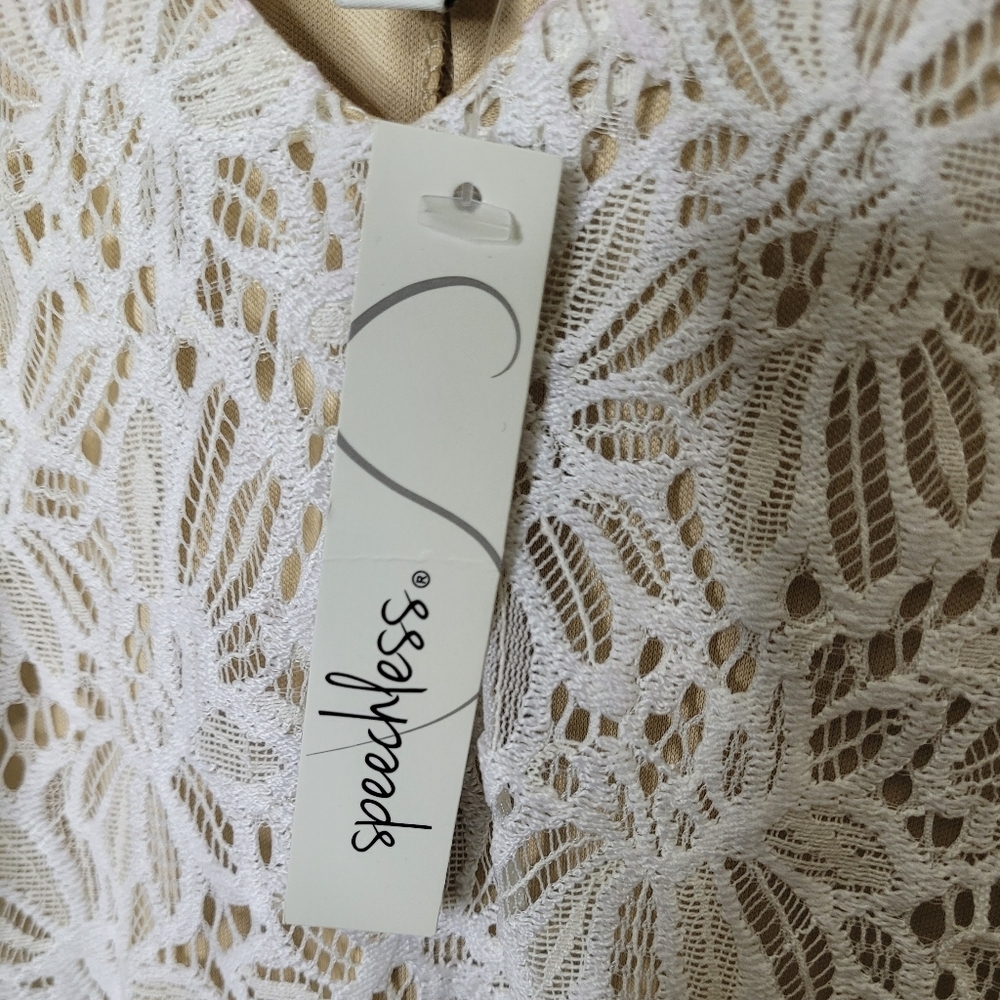 Speechless White Lace Mini Dress Size Medium NWT - Picture 8 of 8